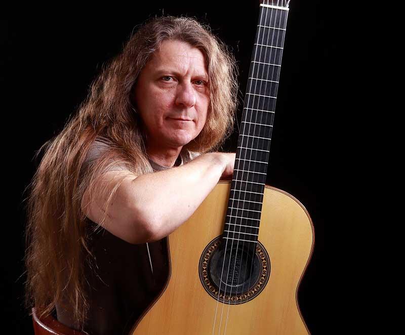 A diferença entre tocar por hobby e estudar música de verdade
