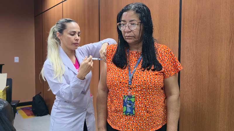 Campanha nacional vai até dia 30 e Saúde de Várzea Grande segue busca ativa no grupo prioritário