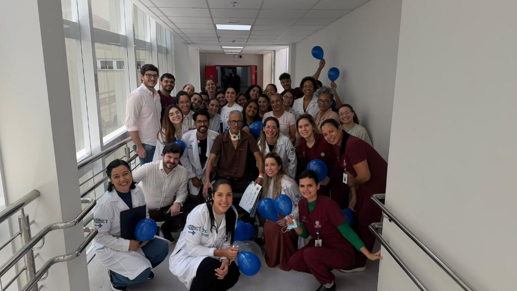 Hospital Central: após 100 dias internado, paciente reaprende a viver